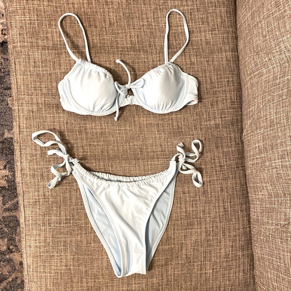 Pale blue bikini 🌊🐚